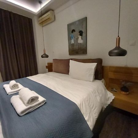 Filippos Downtown - 2Br Lux Apartment - Tsimiski Ladadika - Explore Center By Foot - Close To Aristotelous Square Thessalonique Extérieur photo